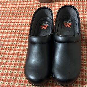 Dansko Kids Classic Black Dress Shoes